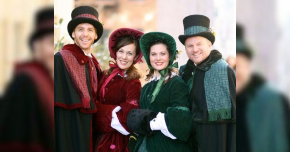 Manhattan Holiday Carolers in Chester