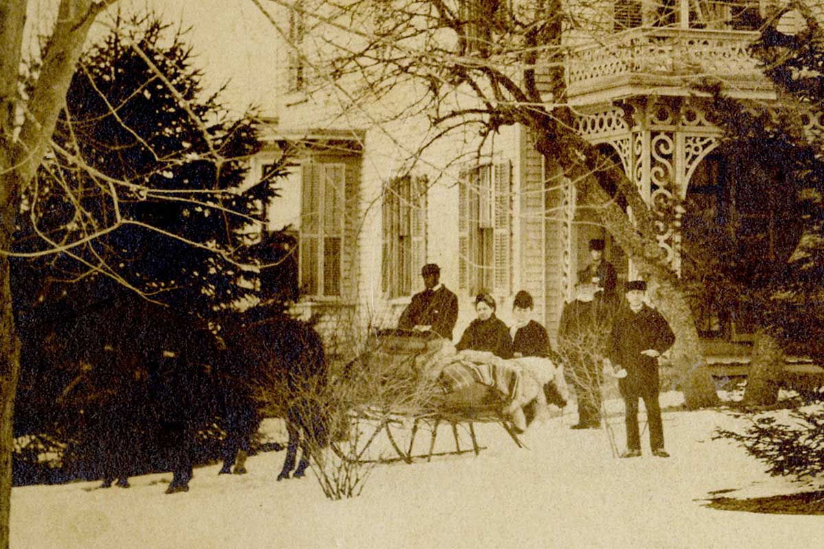 History Lunch Break: Sleighs, Sleds & Stores photo