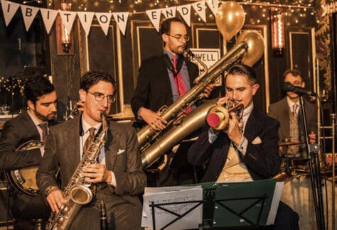 Mike Davis & The New Wonders band photo