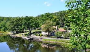 Valentine’s Couples Hike