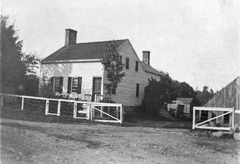 Colonial Taverns & Forges Walking Tour